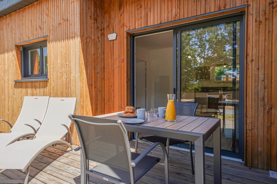 Cottage N°32, piscine commune, 1 chambre House in Pays de la Loire