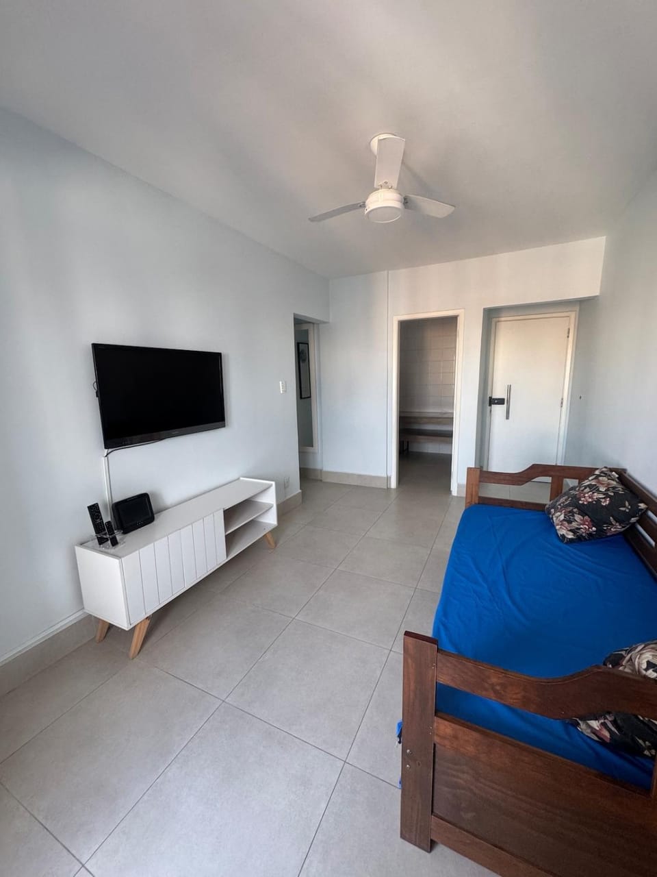 Communal lounge/ TV room, TV and multimedia