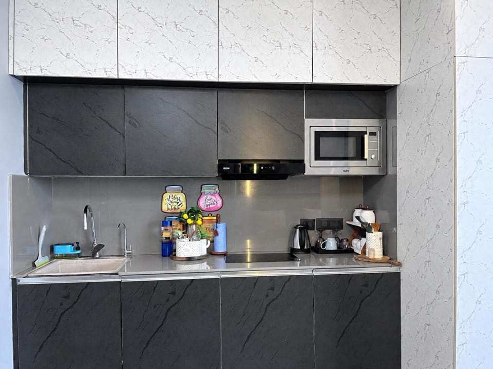 Studio apartment in Noida 36th Floor Apartment in Noida