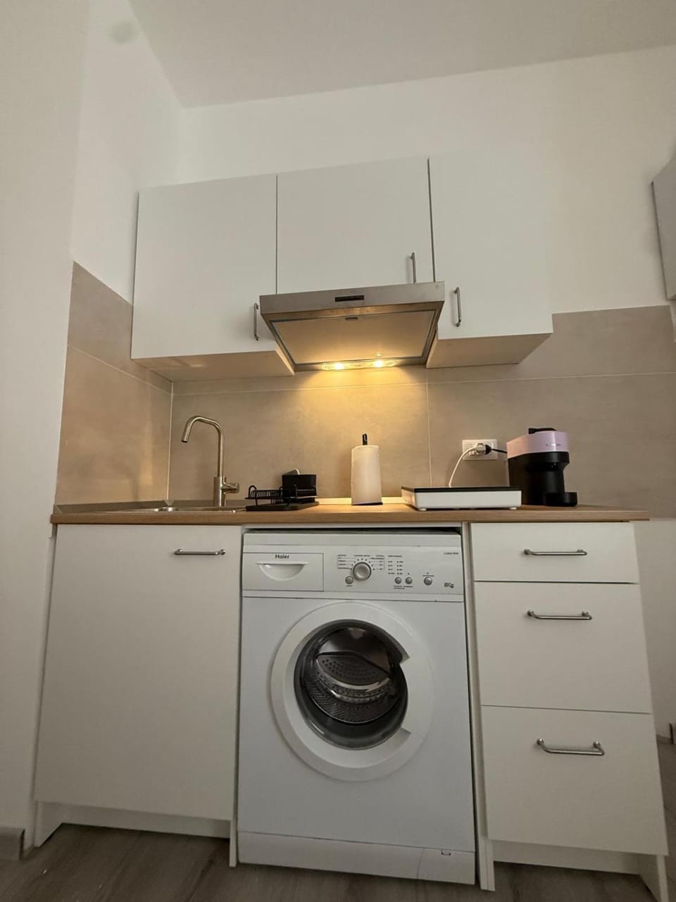 AuraHouse Apartment in Genoa