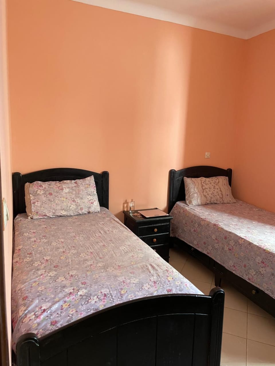 Appartement de vacances moderne, spacieux et tout confort à Martil, à quelques minutes de la plage Apartment in Tangier-Tétouan-Al Hoceima