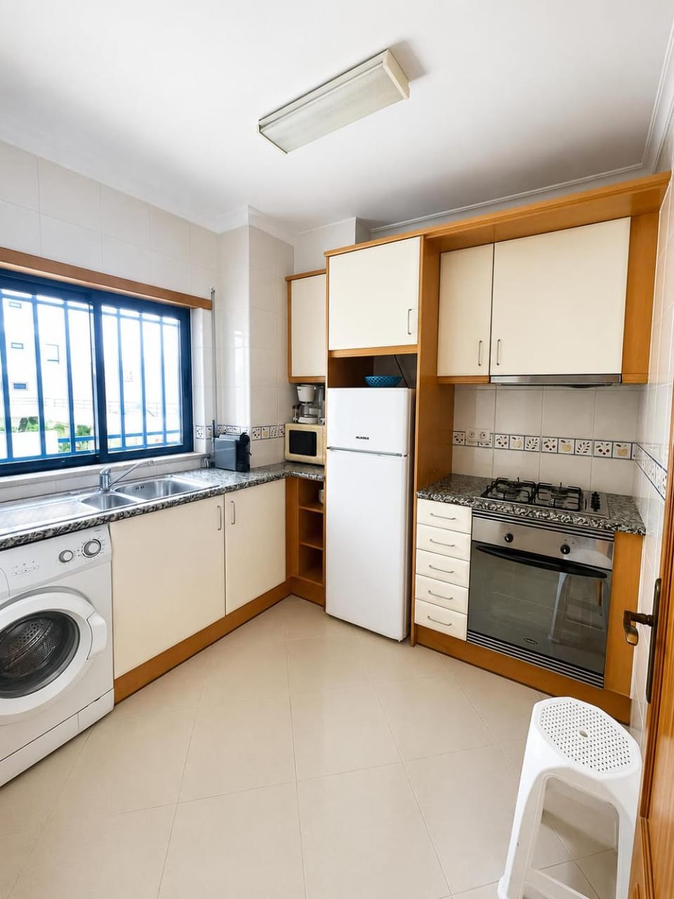 oven, stove, washing machine