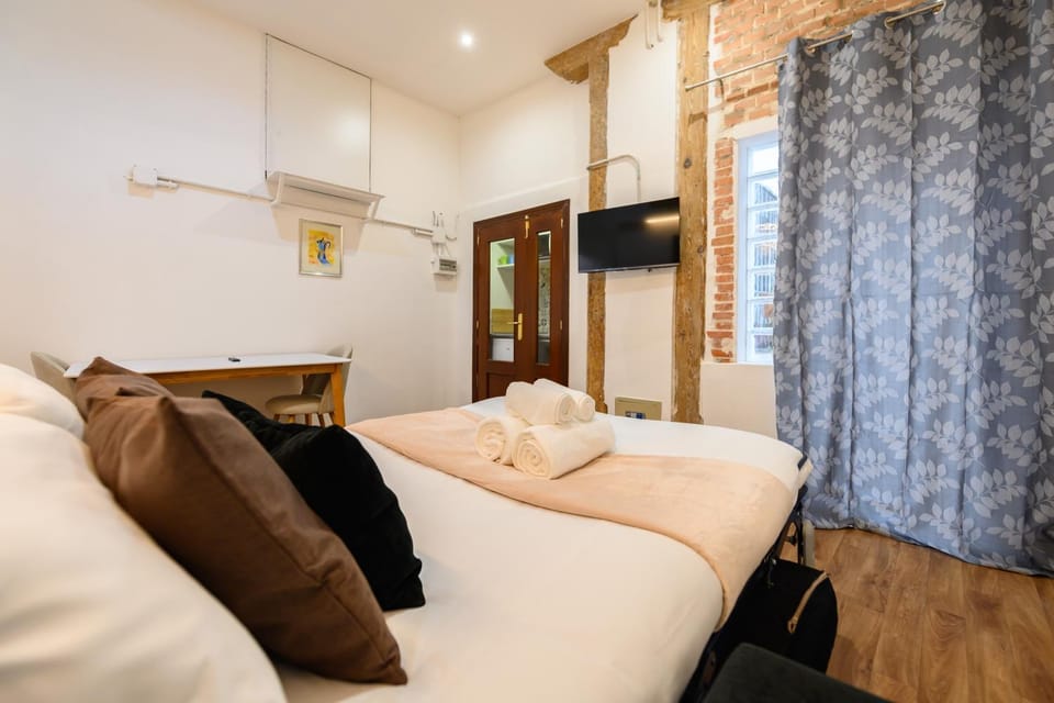 Dúplex en el Centro de Madrid - CAST90I - Alquiler temporal Apartment in Centro
