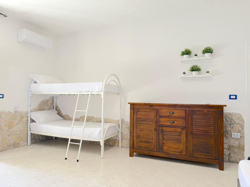 bunk bed