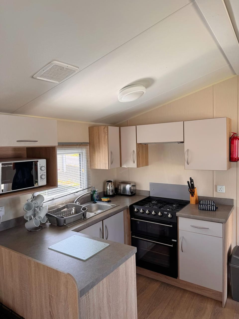 Fern Lodge Newquay Caravan Campground/ 
RV Resort in Newquay