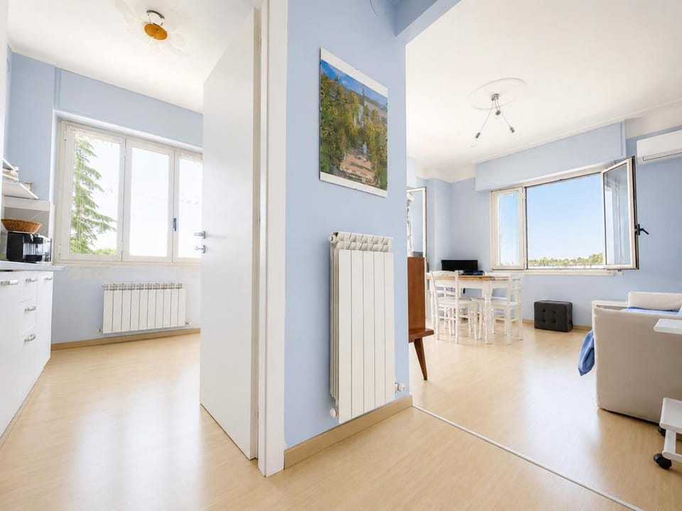 Hostdomus - Panoramic Suite Apartment in Bordighera