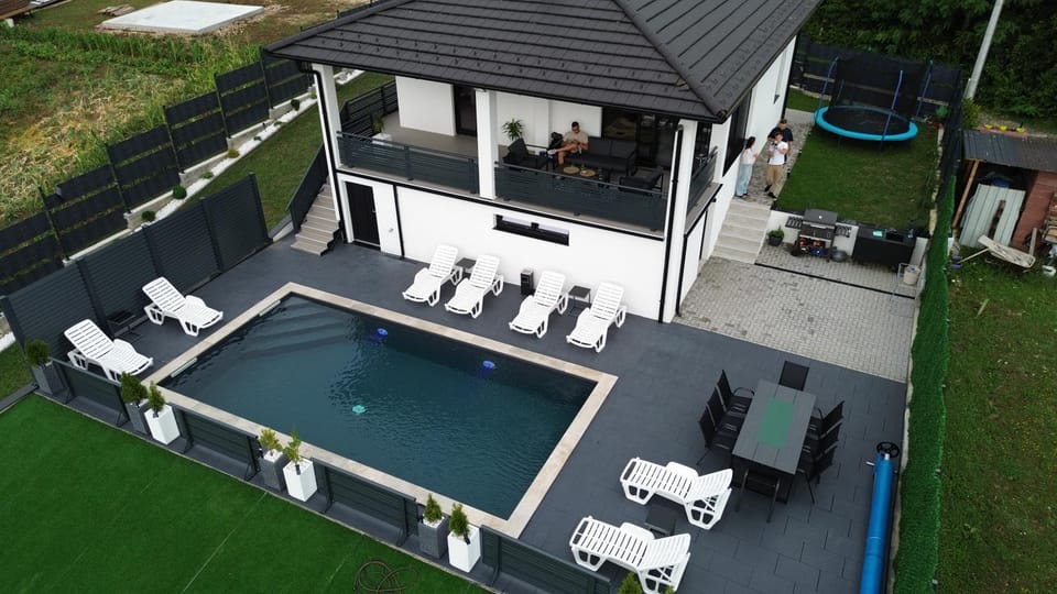 Vila LXN Gornja Tuzla Villa in Federation of Bosnia and Herzegovina