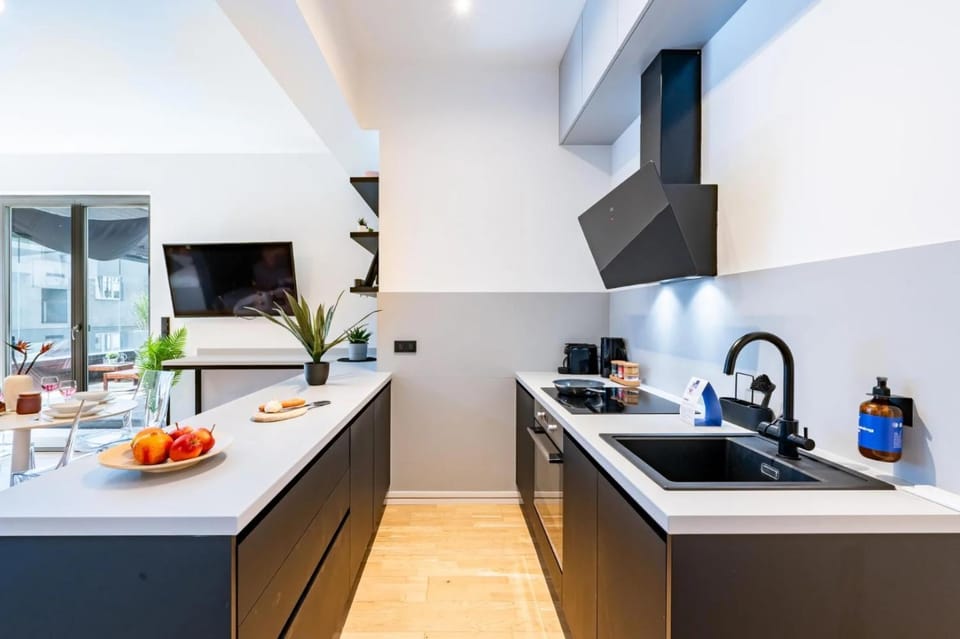 Kitchen or kitchenette, stove