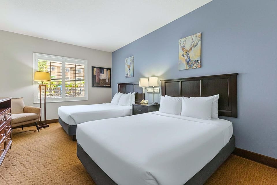 2 Queen Beds Condo With Pool & Hot Tub Near Universal Studios Apartment in Orlando