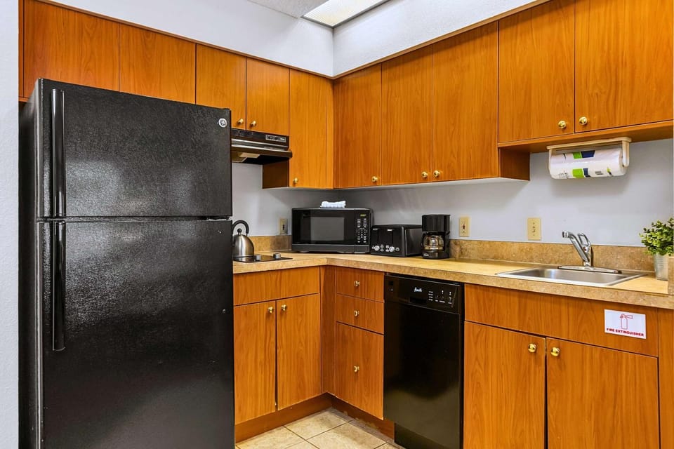 2 Queen Beds Condo With Pool & Hot Tub Near Universal Studios Apartment in Orlando