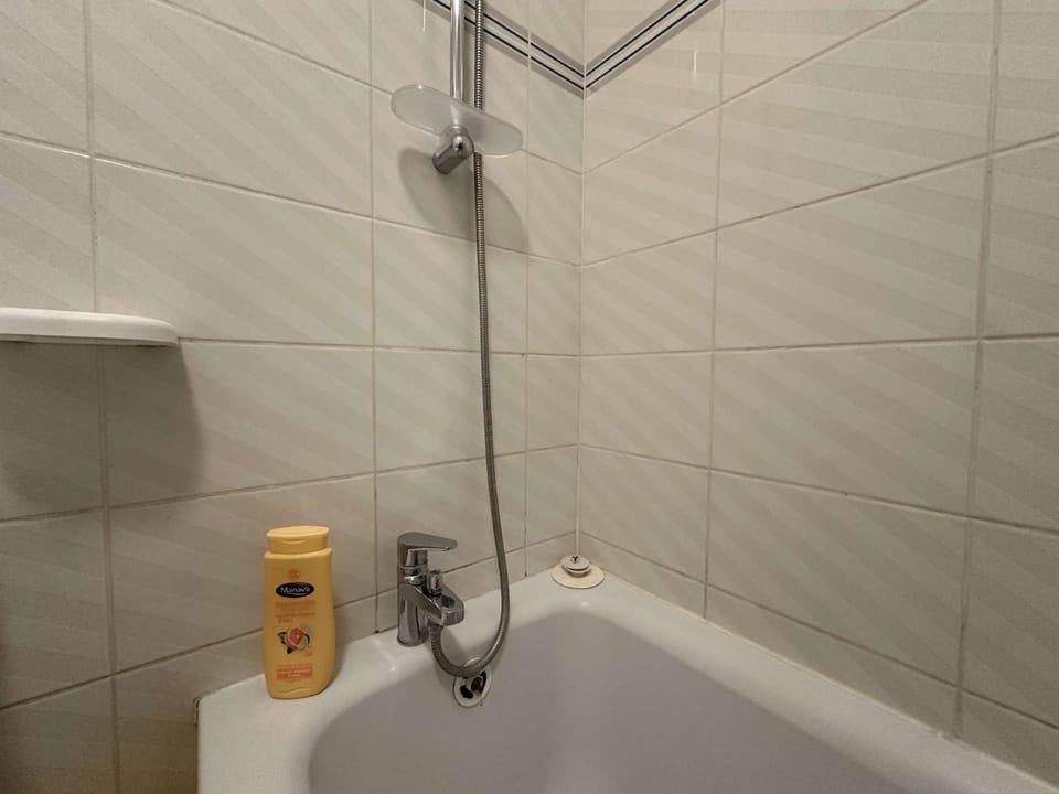 Bathroom, Bath