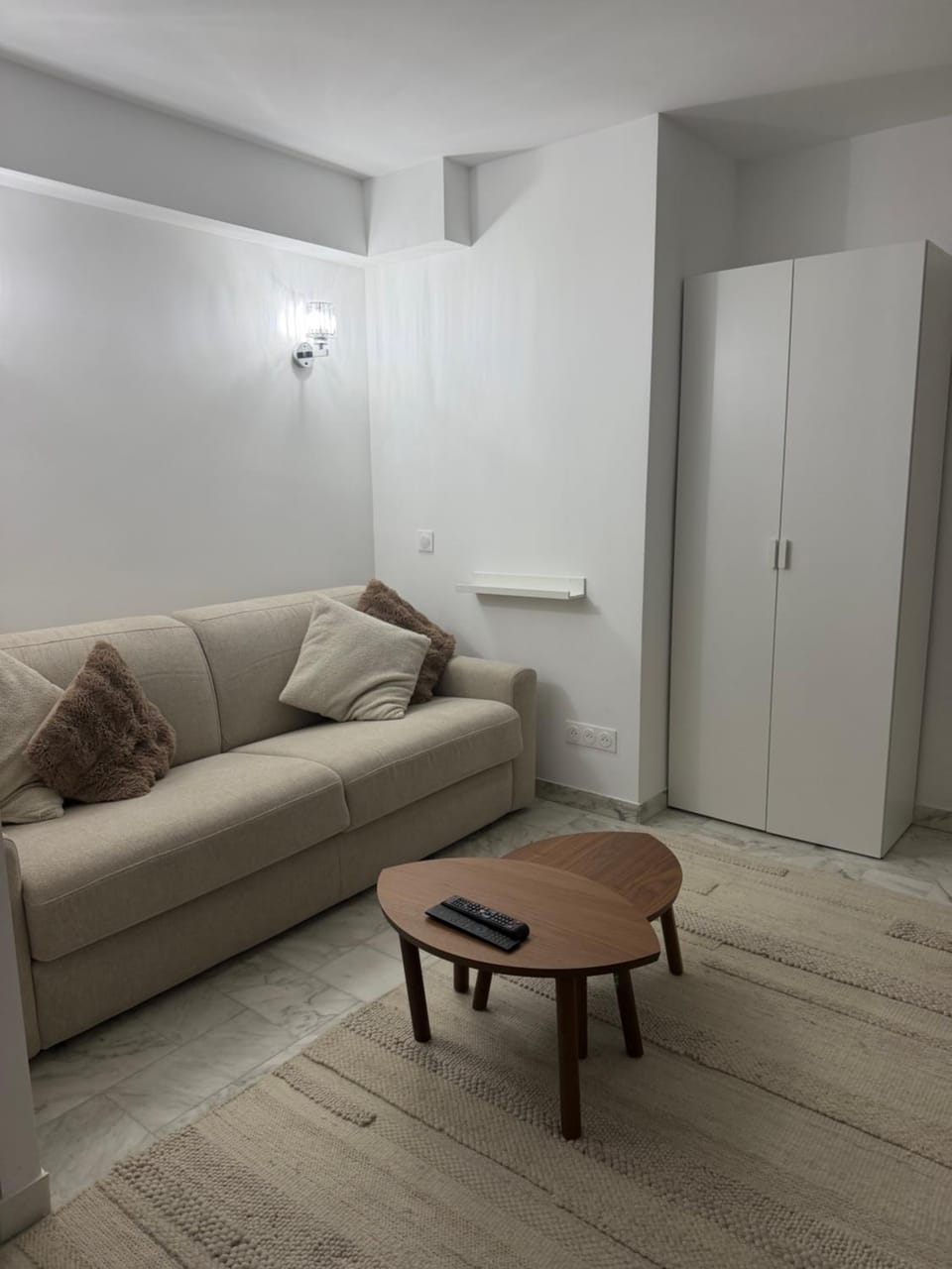Living room, wardrobe