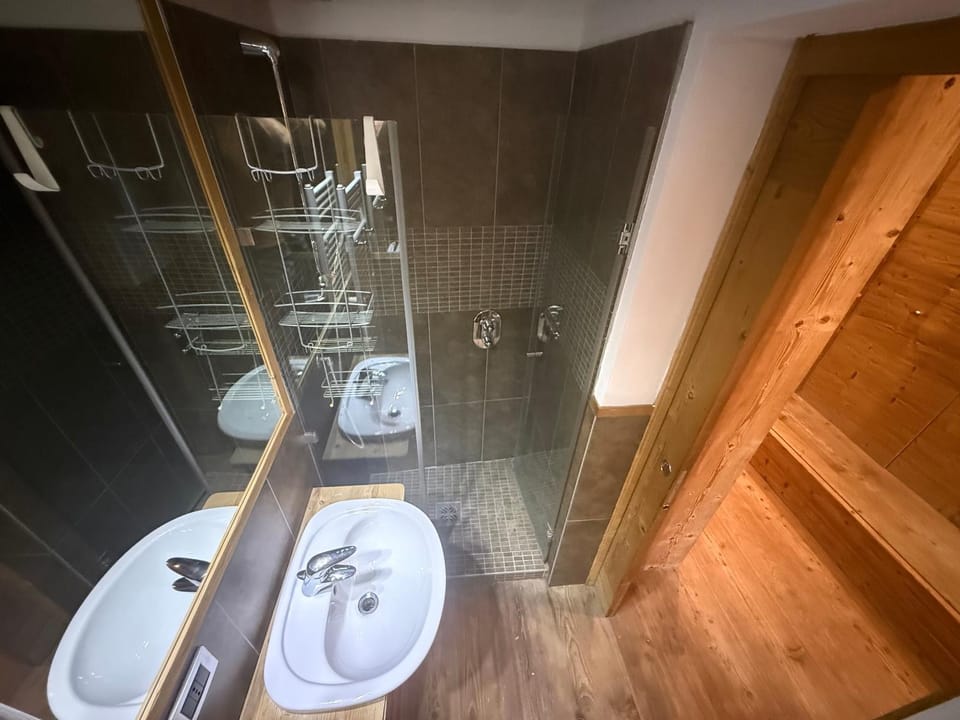 WOOD NEST-Cortina Mountain Stay Apartment in Cortina d Ampezzo