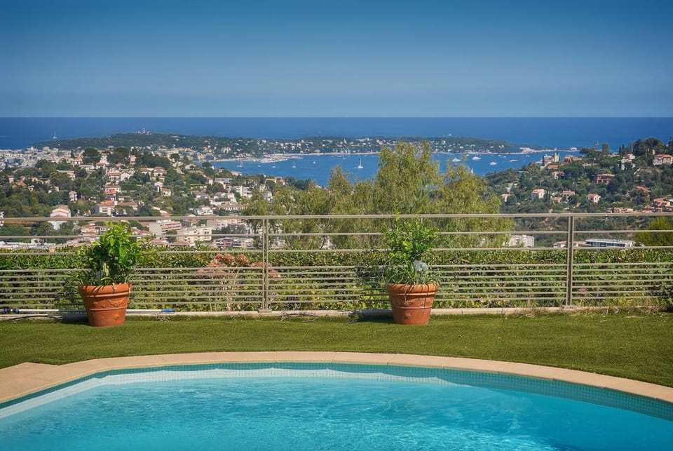 FRGK Darboussières NEW LUXURY VILLA Sea Views Pool Gym Villa in Mougins