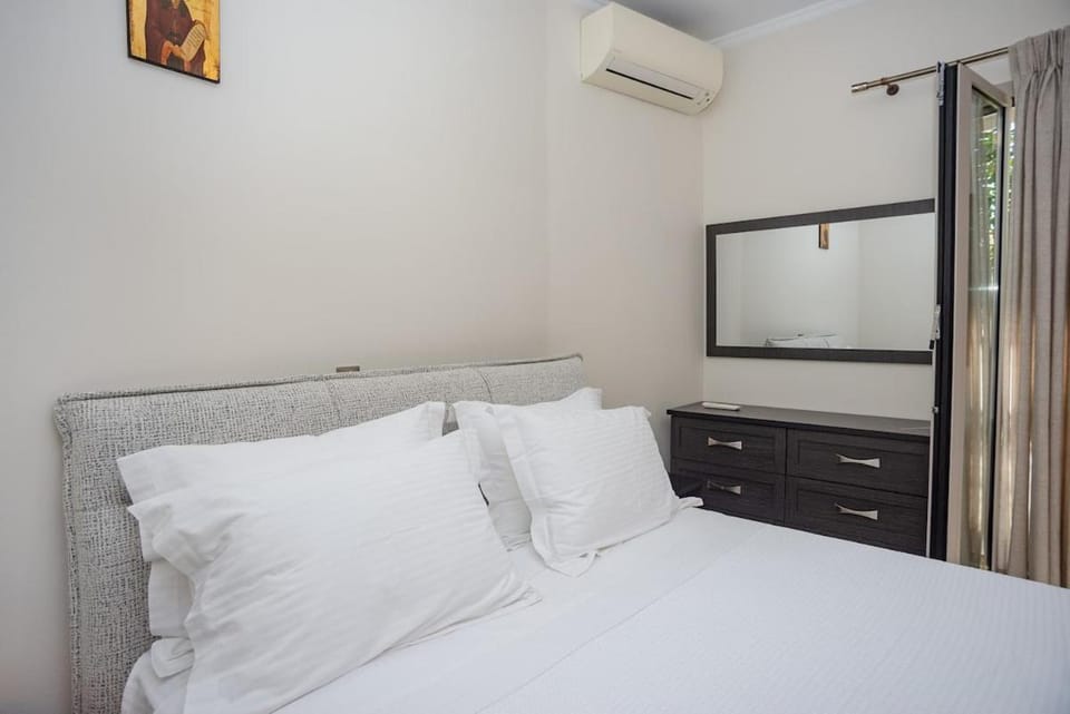 Efthymis Residence Apartment in Argostolion