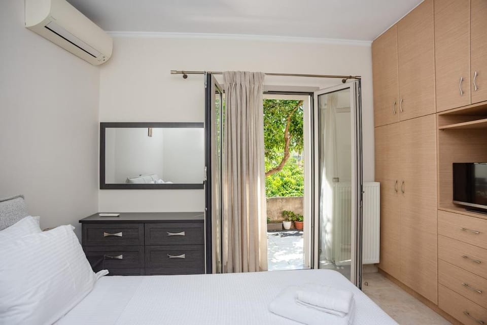 Efthymis Residence Apartment in Argostolion