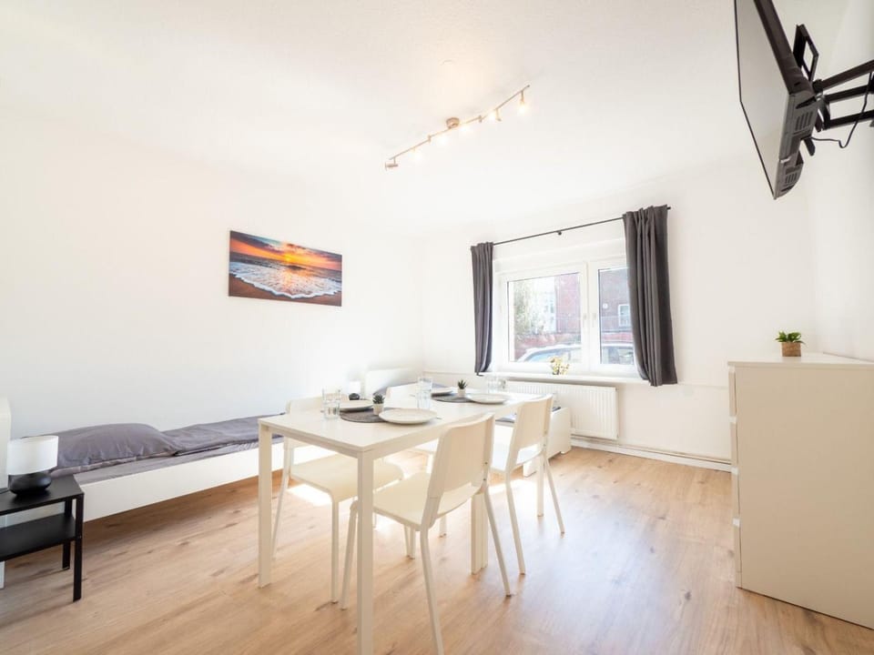 Monteurwohnung-fuer-4-Personen-4-Betten-in-Schwarzenbek-SKGE0904 Apartment in Schleswig-Holstein