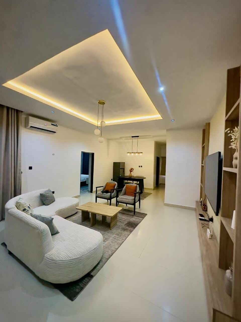 Living room, Seating area