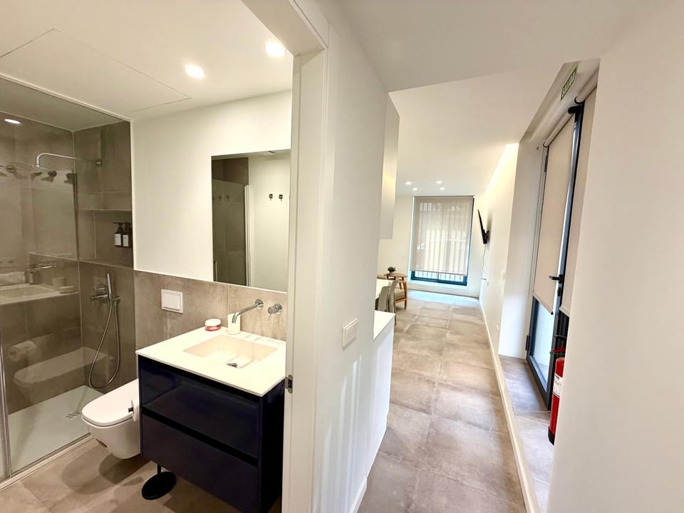 Shower, Bathroom