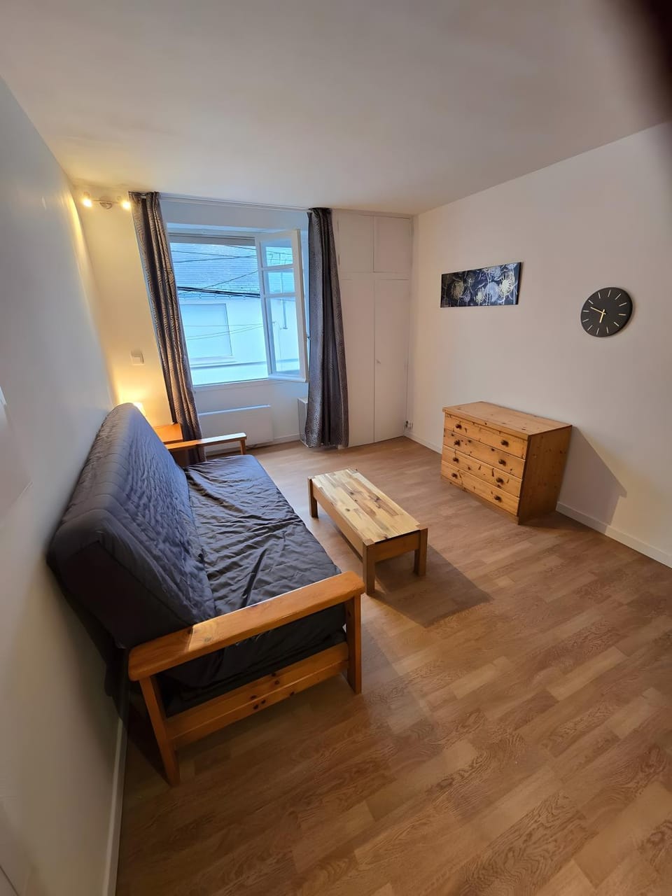 Property building, Living room