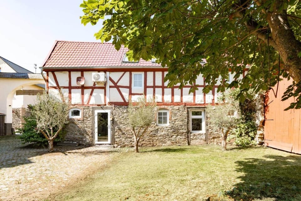 Burghof Collection - Fachwerkhaus (max 6 Personen) House in Rhineland-Palatinate