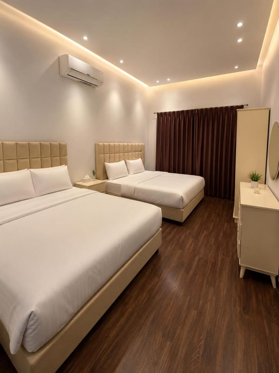 غرفه بسررين كبار وصالة Apartment in Riyadh