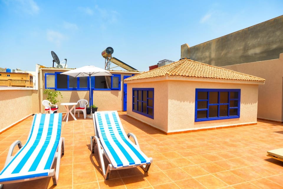 Studio cosy à Mirleft avec immense terrasse ensoleillée Apartment in Morocco