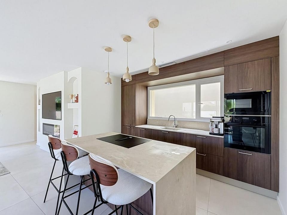 Villa Neuve Jacuzzi - Proche Mer - Famille & Calme Villa in Agde