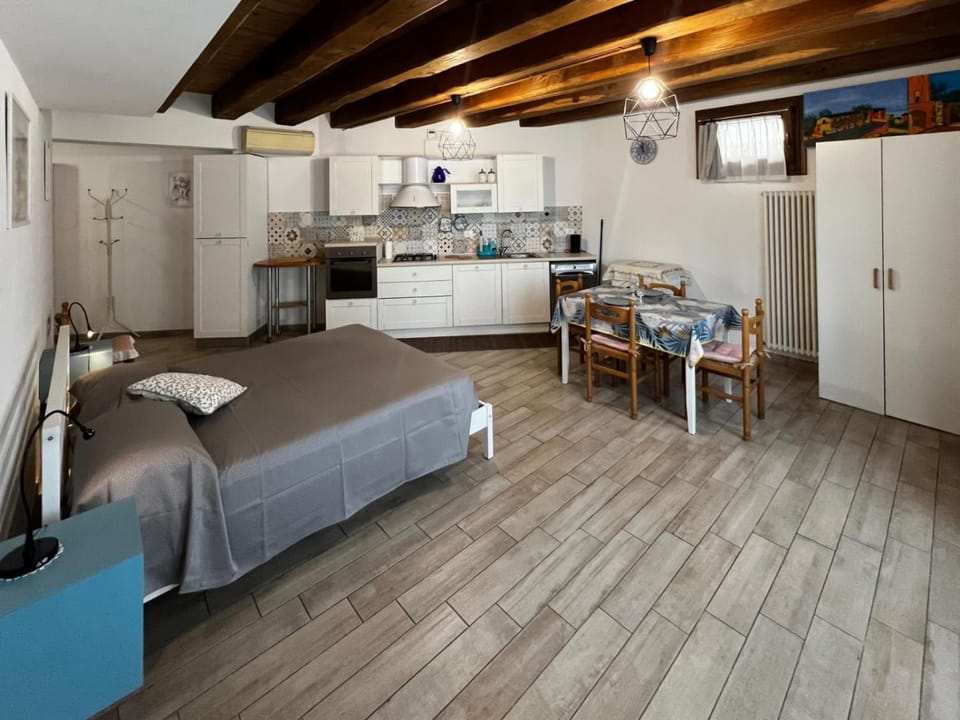 Casetta Fiordalisi Apartment in Grottammare