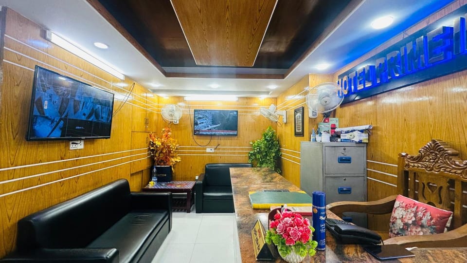 Communal lounge/ TV room, TV and multimedia, Lobby or reception, Seating area