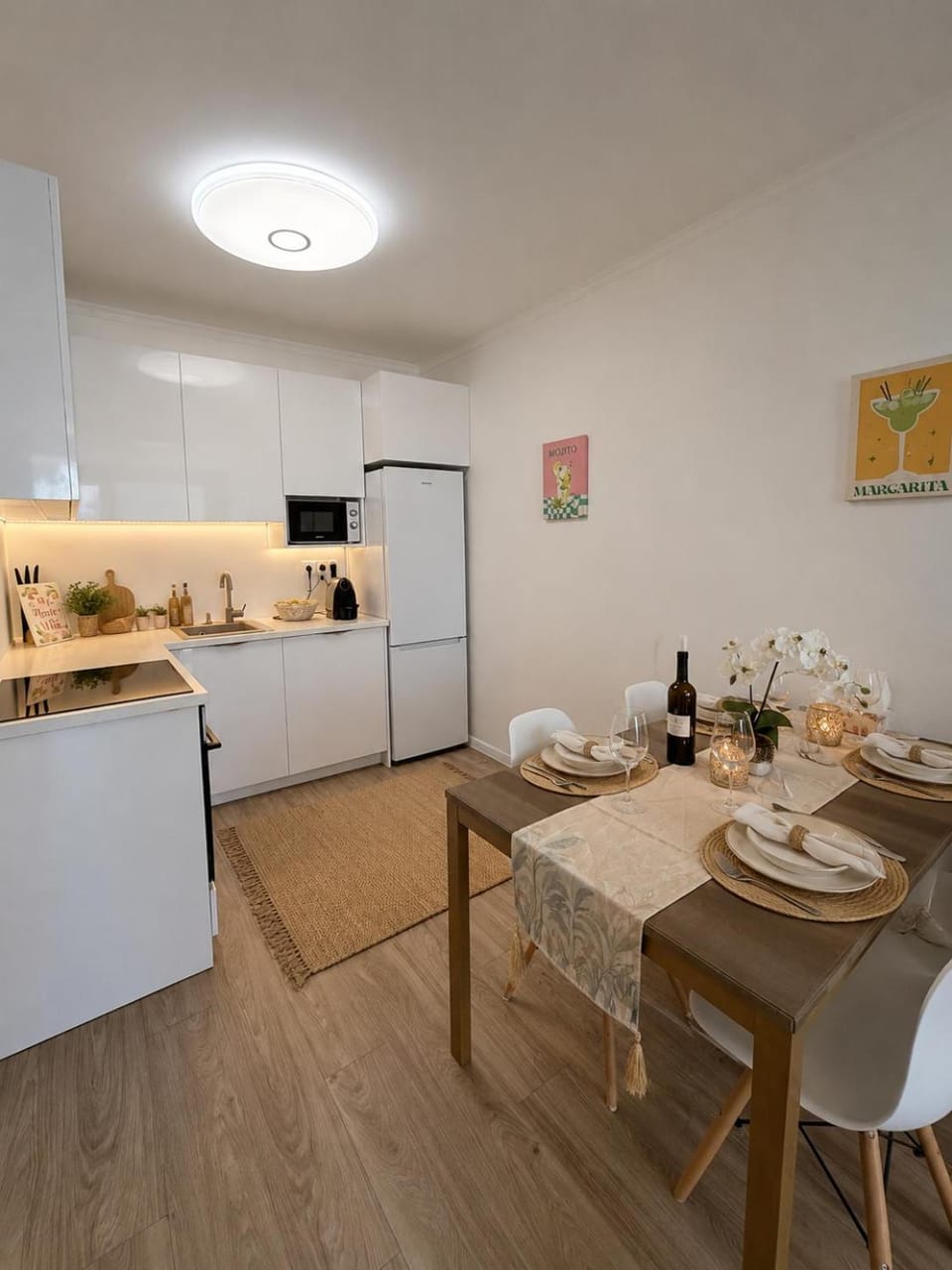 Kitchen or kitchenette, Dining area, dishwasher, oven, stove