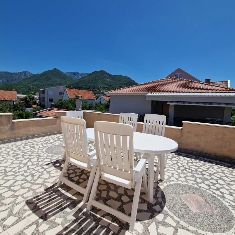 Prona Apartman Apartment in Montenegro