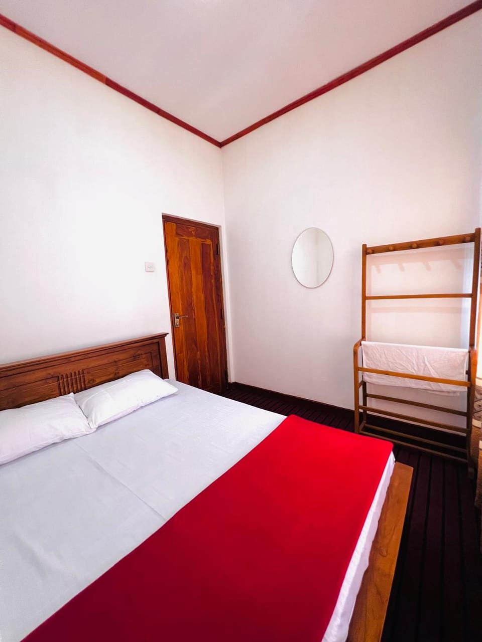 Whiteline Homestay Villa in Uva Province, Sri Lanka