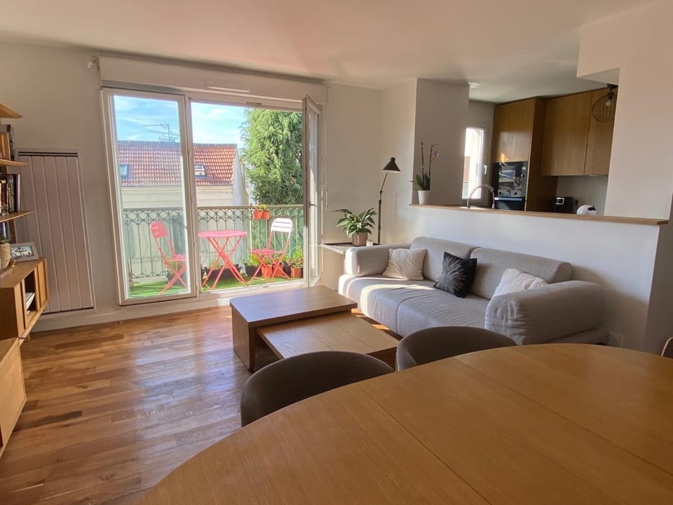 Apt 3 pièces cosy Nogent CV et Pkg à 30mn du ctre de Paris Apartment in Nogent-sur-Marne