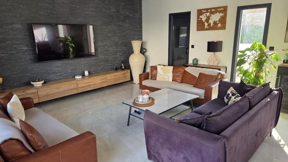 Villa climatisée avec piscine et jacuzzi Villa in Montpellier