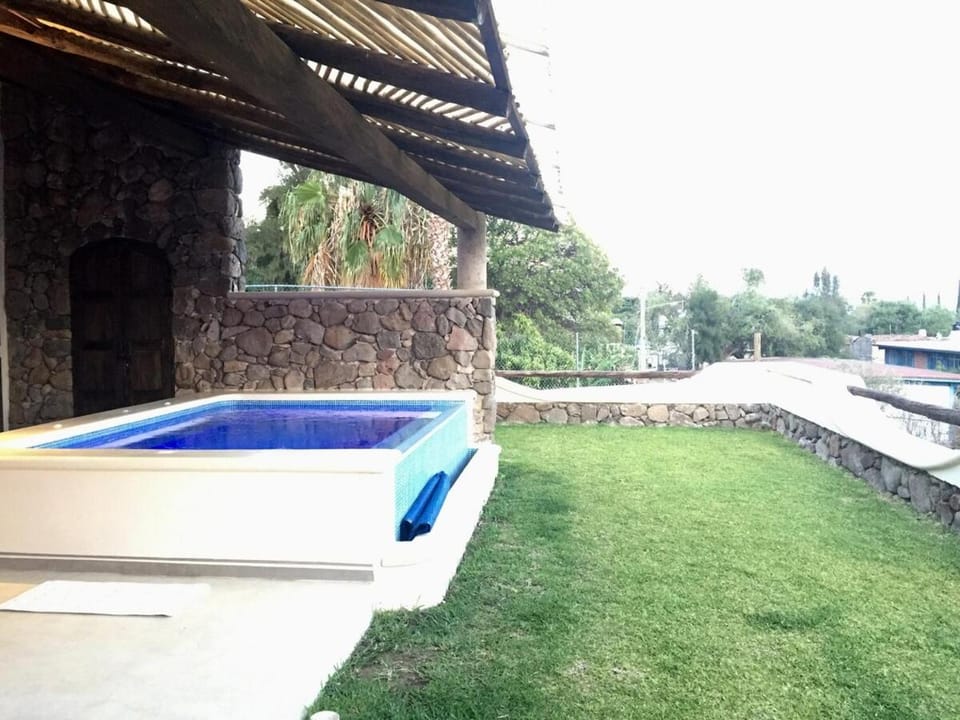 Garden, Swimming pool