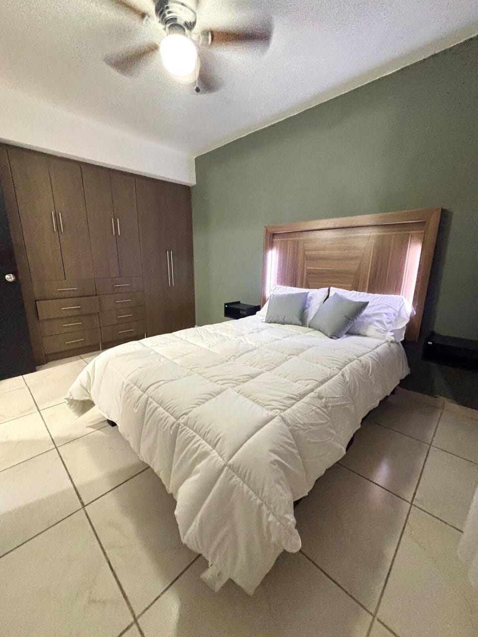 Depa en Planta Baja, Hacienda Los Morales, San Nicolas Apartment in Monterrey