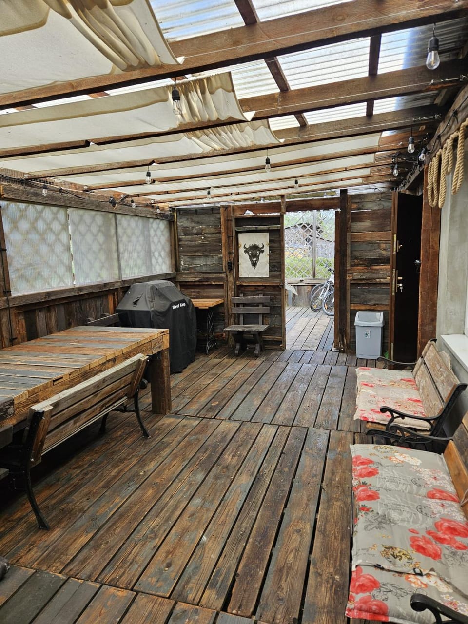 Seating area
