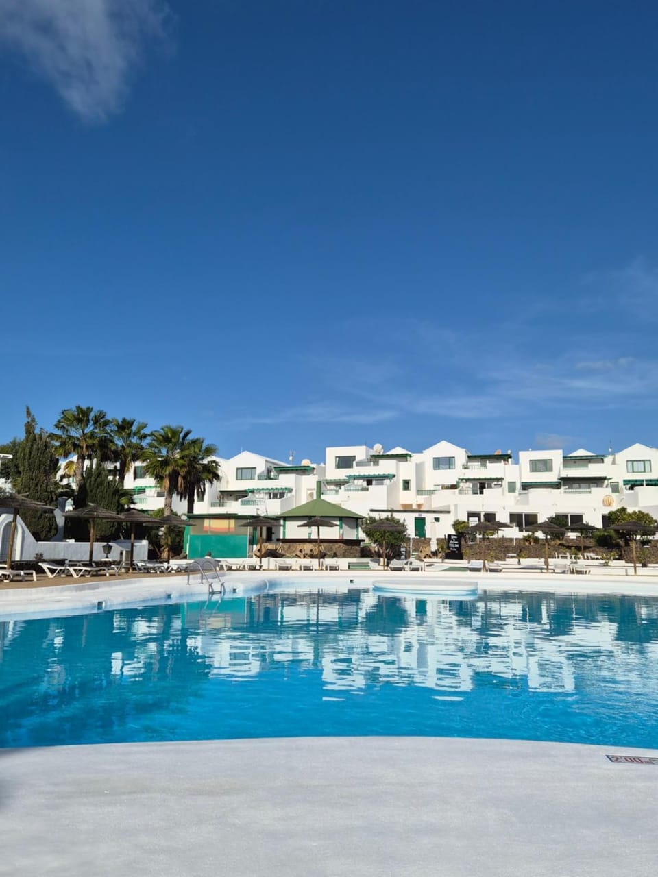 Swimming pool, Swimming pool