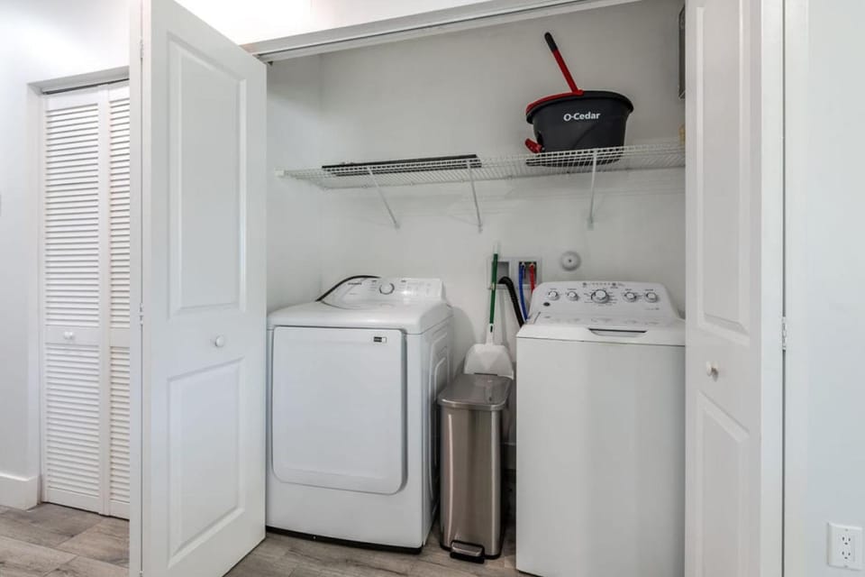 laundry, washing machine