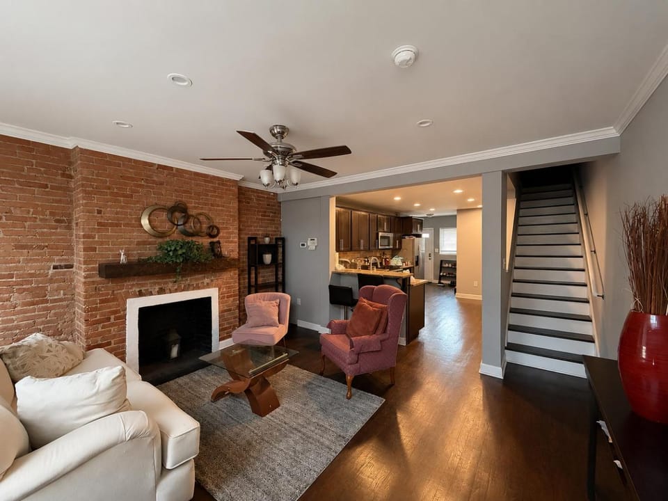 Cozy 1BR Basement Private Retreat in Downtown Baltimore Vacation rental in Baltimore