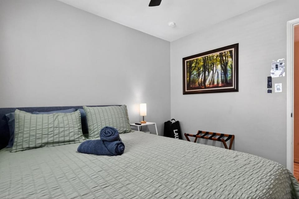 Lux Mins 2 Sky Harbor HonorHealth Dignity HLT House in Tempe