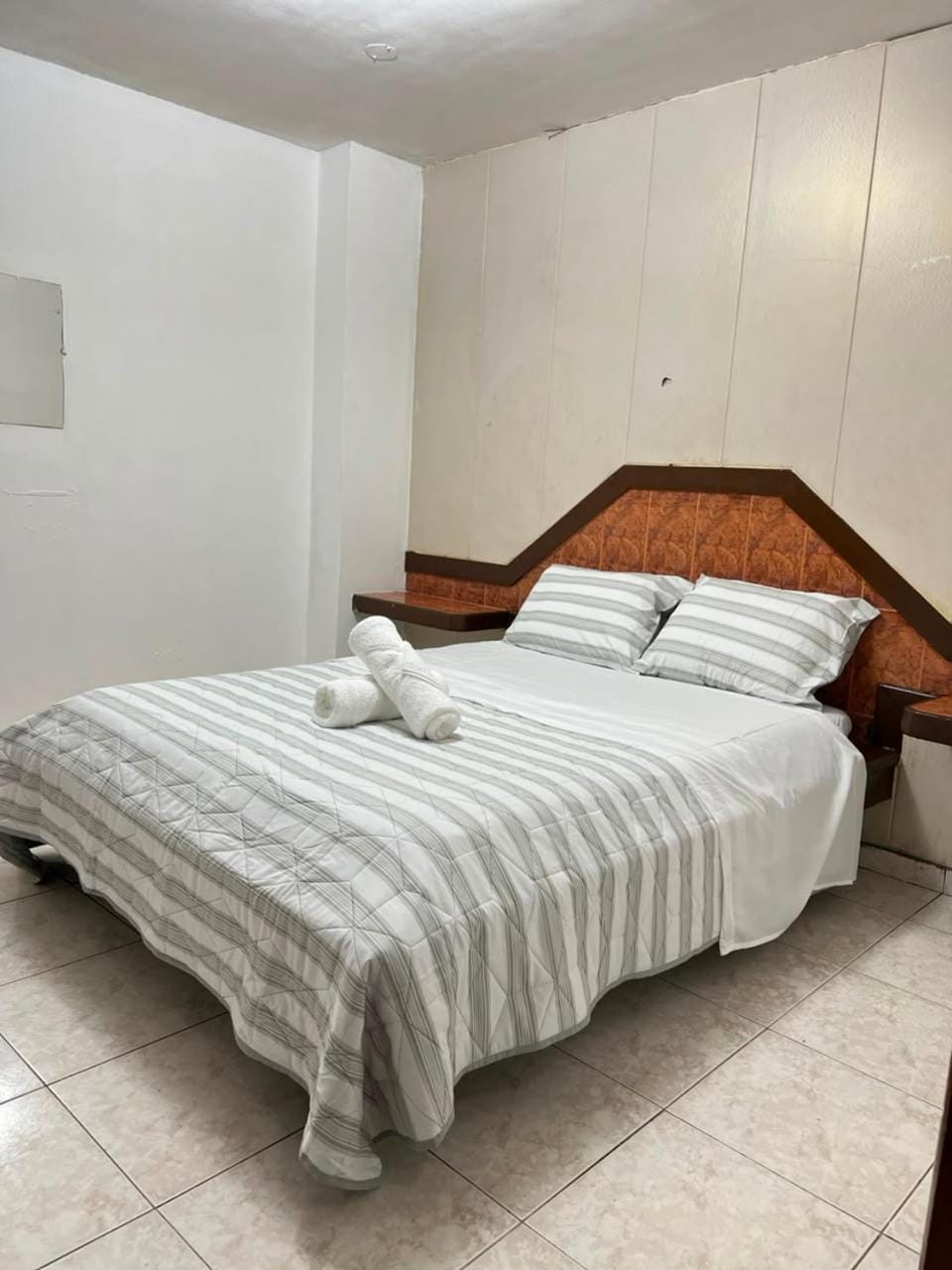 Pension Calidonia Bed and Breakfast in Panama City, Panama