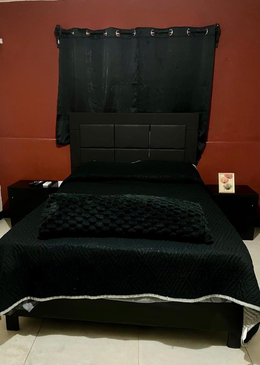 La Perla - Double Room Entrada Independiente Vacation rental in Monterrey