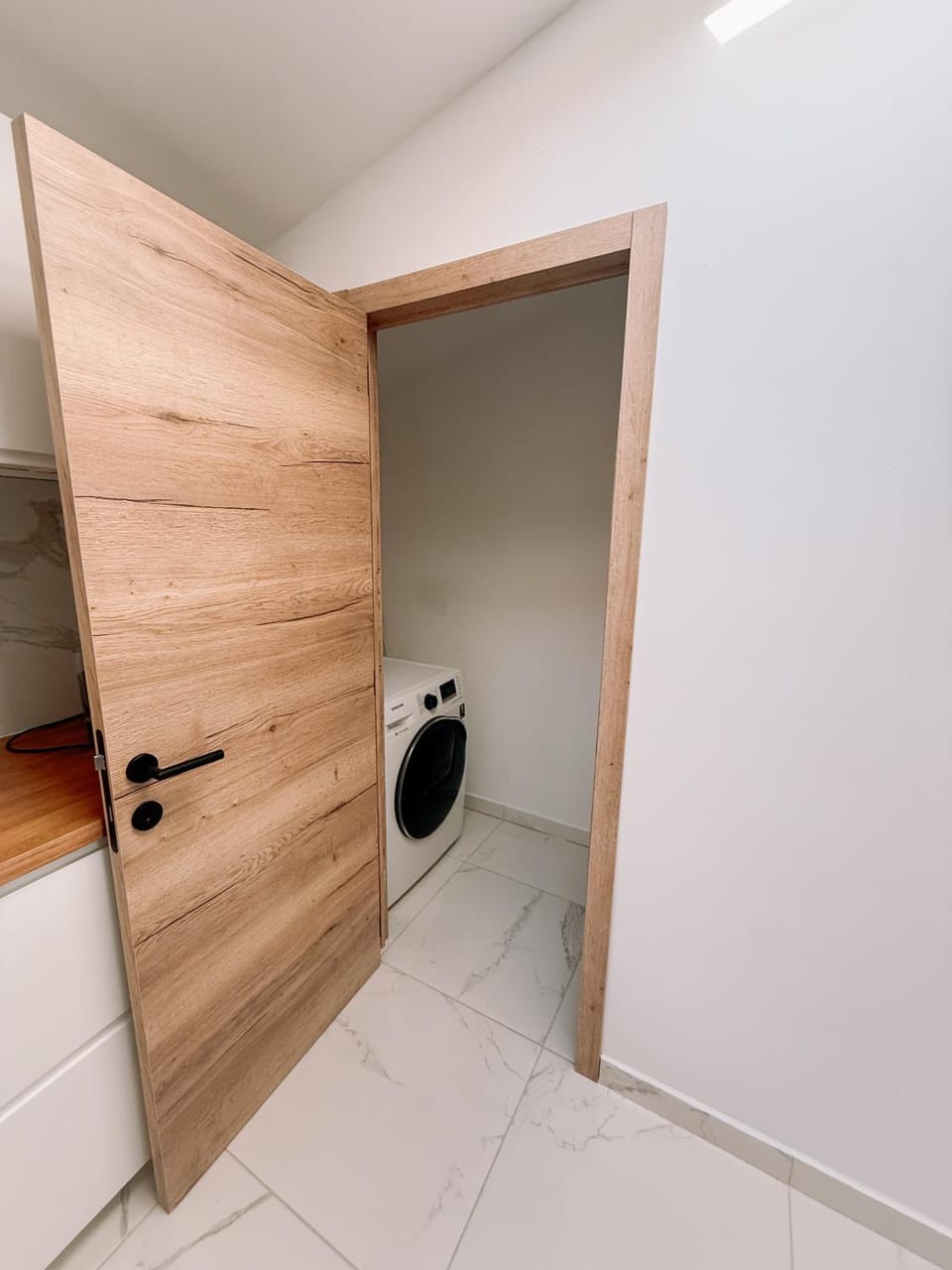 AirportHouse House in Charleroi