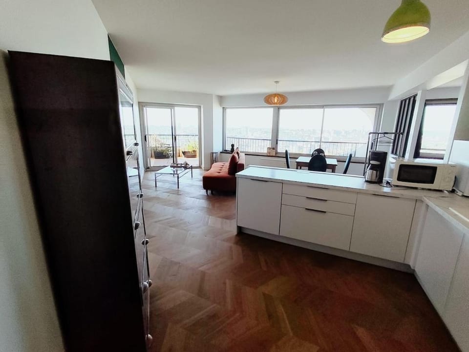 Wanderer Suite - Terrasse et Parking - Second Lodge Rennes - Location Bail Mobilité Apartment in Rennes