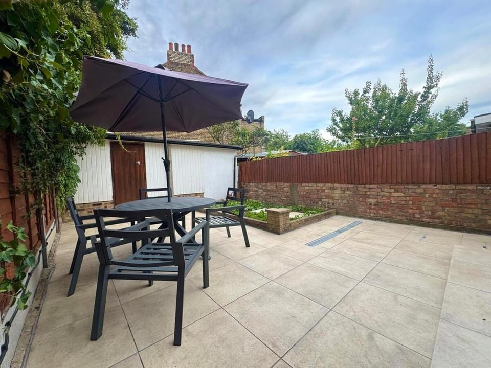 Stylish Garden Flat Central London in 30 min Apartment in London
