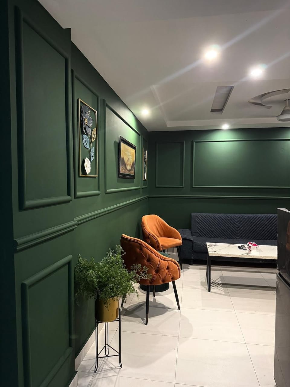 Living room, Seating area