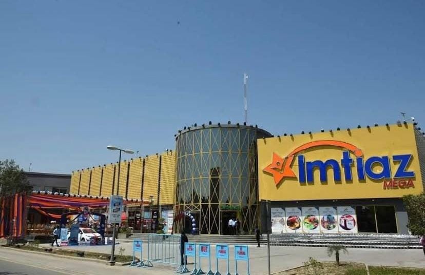 Spacious 1-BHK Apartment Self Check In Bahria Town Lahore Apartment in Lahore