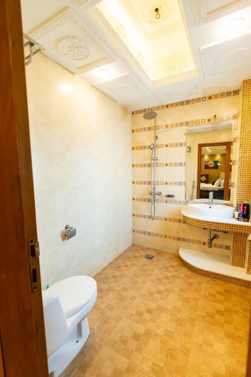 Spacious 1-BHK Apartment Self Check In Bahria Town Lahore Apartment in Lahore